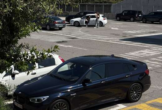 BMW 520d Gran Turismo Modern auto E6