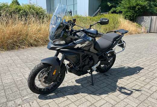 Adventure // demovoertuig, slechts 515km!