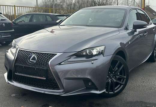 Lexus IS 300h 2.5i F-Sport Line E-CVT