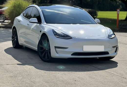 Tesla Dual Motor Performance