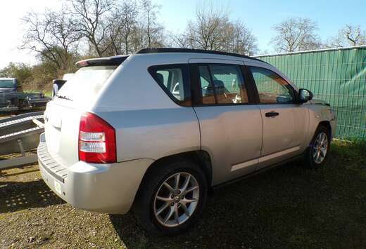 Jeep 2.4i DOHC Dual VVT + LPG