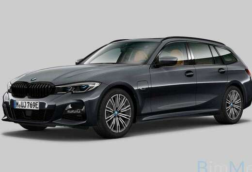 BMW eA Touring M Sportpakket Laser Pano Camera