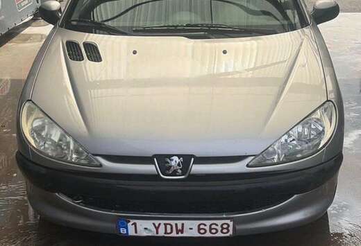 Peugeot CC 1.6i 16V