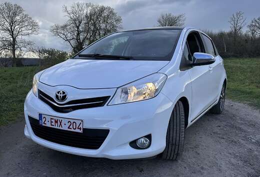 Toyota 1.33i VVT-i Lounge