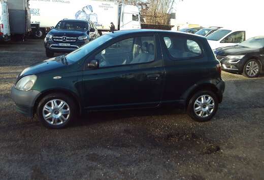 Toyota 1.0i VVT-i 16v Linea Natura