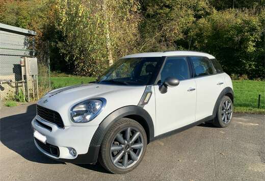 MINI 1.6i ALL4 / Xenon / EURO 6