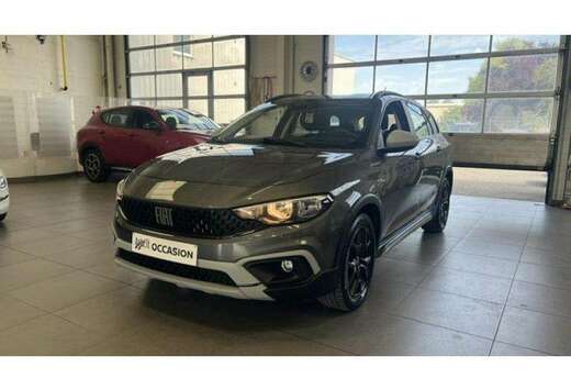 Fiat Cross Hyb