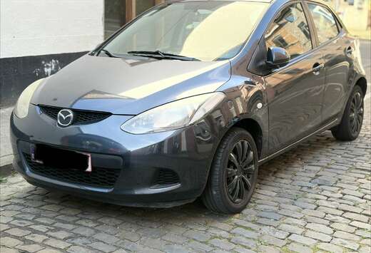 Mazda 1.3i Active heel proper auto