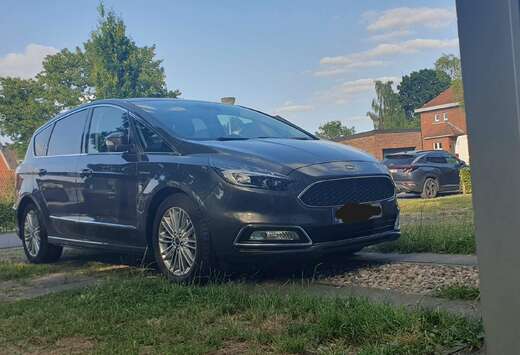 Ford S-Max 2.0 TDCi Vignale