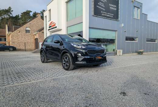 Kia 1.6 GDI 2WD  TREKHAAK  CAMERA  NAVI  CARPLAY