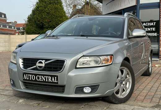 Volvo 1.6D*1ER MAIN*CARNET*AIRCO*TEL*ATTACHE REMORQUE