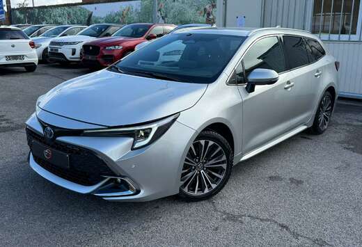 Toyota TS Hybrid 1.8 / CARPLAY / CAMERA / GARANTIE