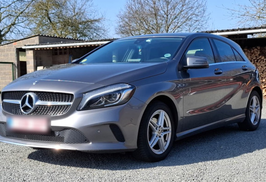 Mercedes-Benz  Automaat  Euro 6b  103.000 km