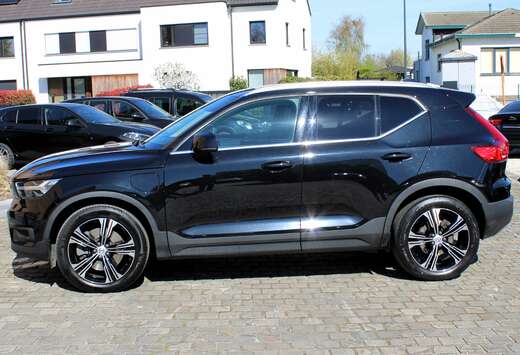 Volvo 1.5 T4 PHEV Inscription Expression