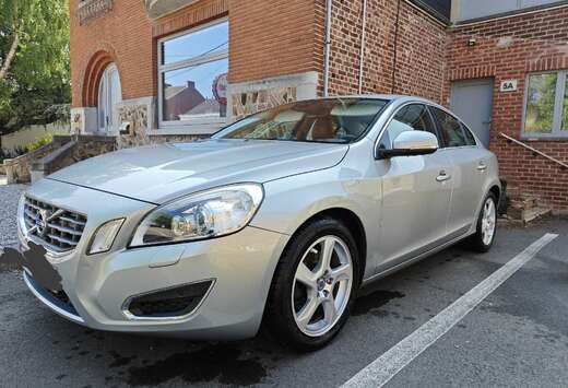 Volvo DRIVe 115 ch Stop & Start Xénium