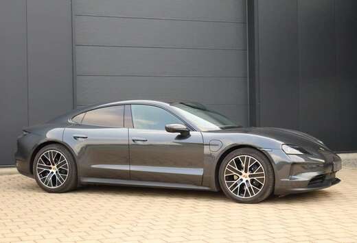 Porsche Facelift, Perf batt +, display passagier, ACC