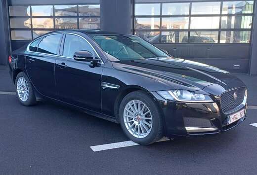 Jaguar XF 2.0 D E-Performance Prestige