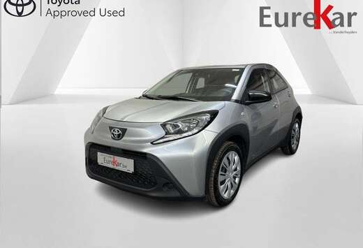 Toyota 1.0 VVT-i Play