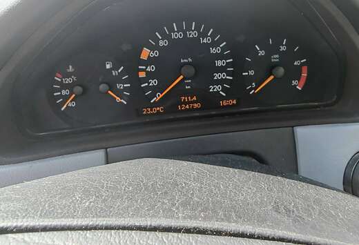 Mercedes-Benz E 290 Turbo Classic