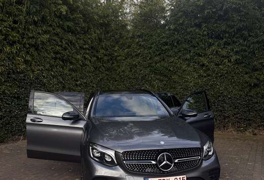 Mercedes-Benz 4-Matic Launch Edition Pack AMG