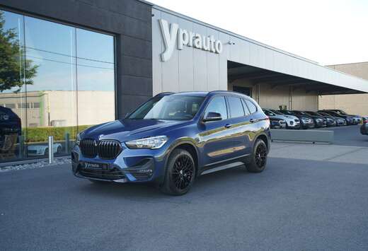 BMW X1 1.5iA sDrive18 Full black  Leder Navi Elektris ...