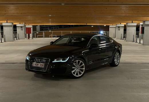 Audi 2.8i V6 FSI Quattro S line tronic