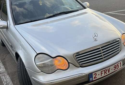 Mercedes-Benz Elegance v6 atmosphérique