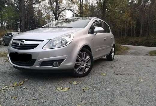 Opel 1.2i Essentia