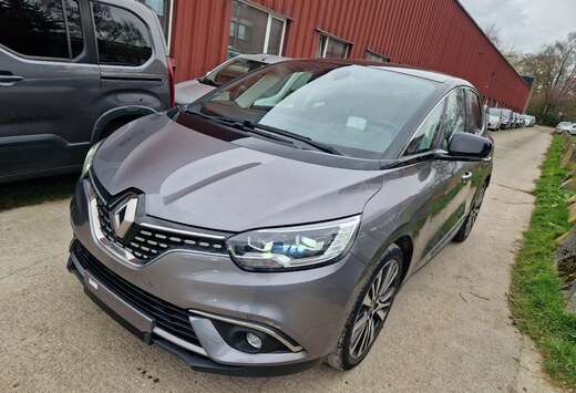 Renault Scenic 1.6 dCi Energy Initiale Paris