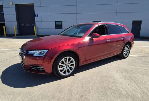 Audi A4 Avant 2.0 TDi ultra Design S tronic