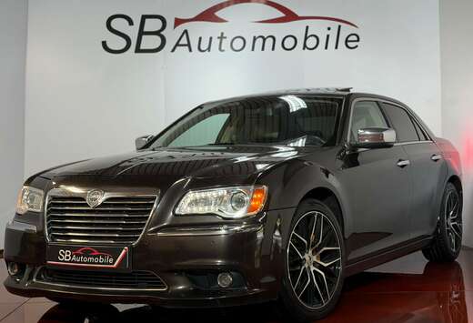 Lancia 3.0 V6 MultiJet Platinum Line // FULL // GARAN ...
