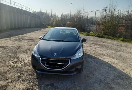 Peugeot 208 1.0i Active
