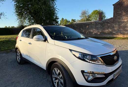 Kia 1.6i 2WD Uptown