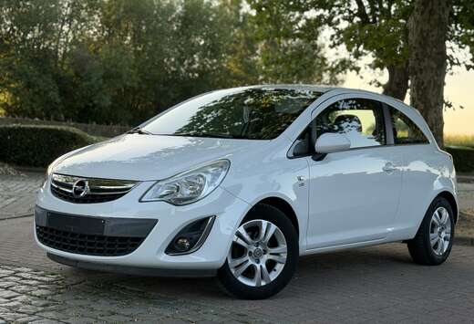 Opel 1.2i Cosmo