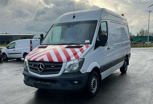 Mercedes-Benz 316 (Stock ID 08780)