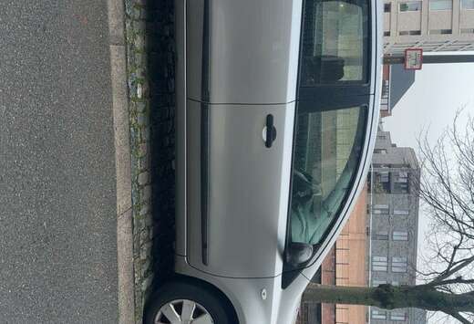 Nissan 1.4 l 88 ch Acenta