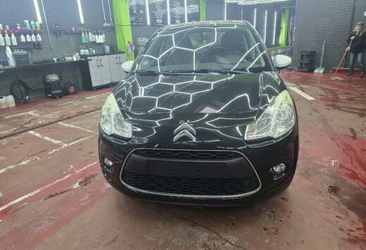 Citroen 1.1i Airdream Attraction