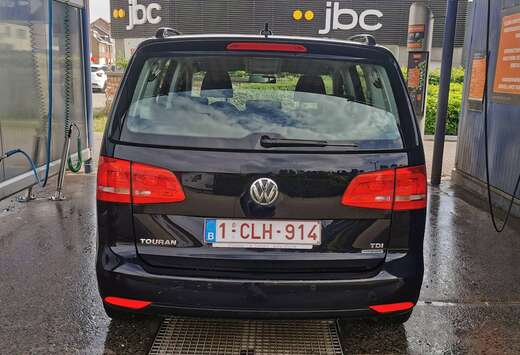 Volkswagen Touran 1.6 CR TDi Highline