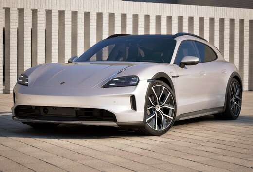Porsche Taycan Cross Turismo 105 kWh 4