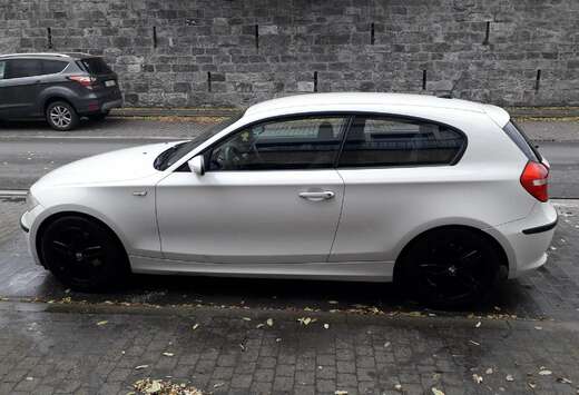 BMW 118i