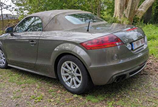 Audi roadster cabriolet