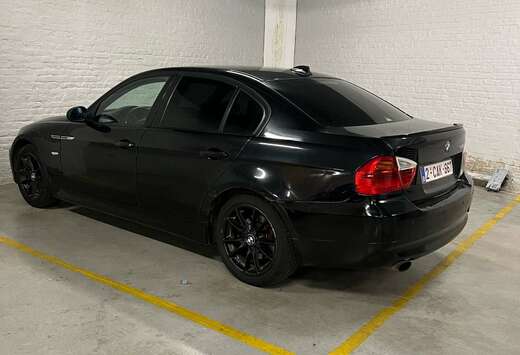 BMW 318i