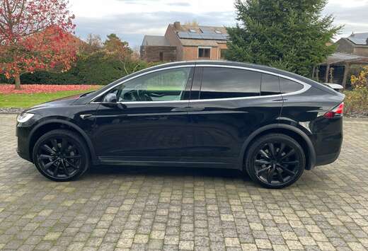 Tesla Model X 75 kWh Dual Motor