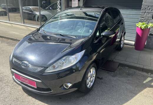 Ford Fiesta 1.6 TDCi Titanium ECOnetic DPF