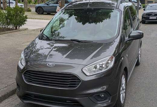Ford Tourneo Courier 1.5 TDCi Titanium Auto S/S (EU6d ...