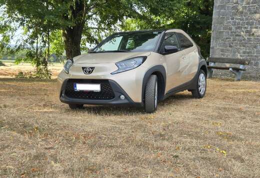 Toyota 1.0L MT X Pulse LHD