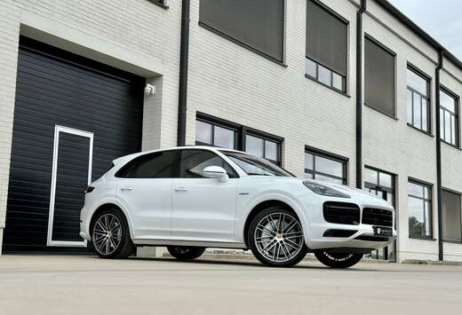 Porsche E-HYBRID SPORTDESIGN/360/PSCB/HEADUP/SOFTCLOS ...