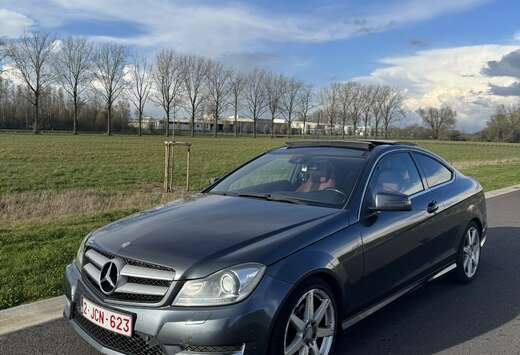 Mercedes-Benz Mercedes Classe C 2012 AMG Pack  Intér ...