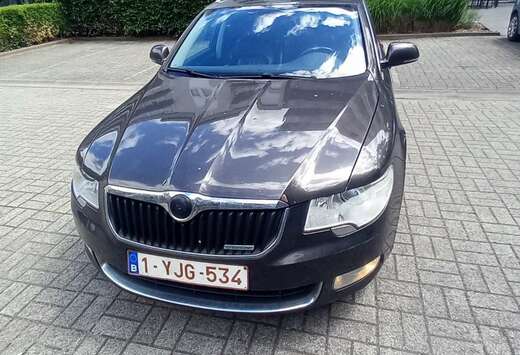 Skoda SW 1.6 CR TDi GreenLine Elegance DPF