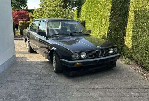 BMW 318i